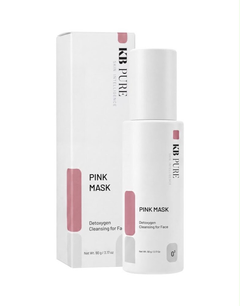 Pink Mask - פינק מאסק, בקבוק לבן עם מכסה לצד קופסה עם עיטורים ורודים